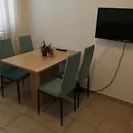 Ivo *