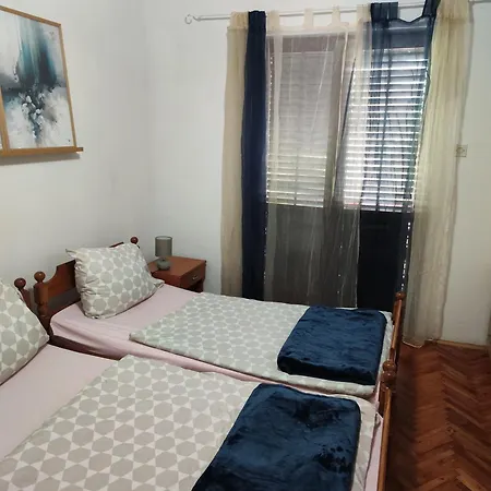 Apartment Ivo