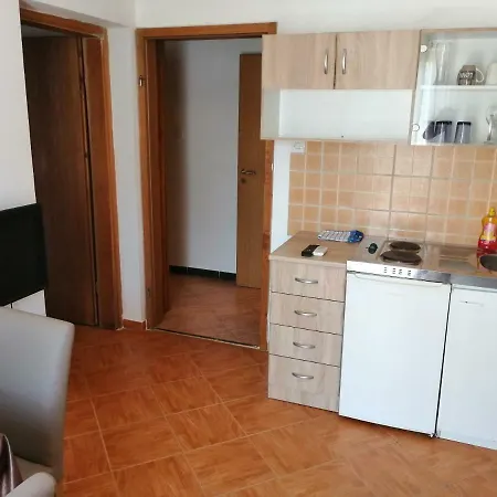 Ivo Apartament Nijvice
