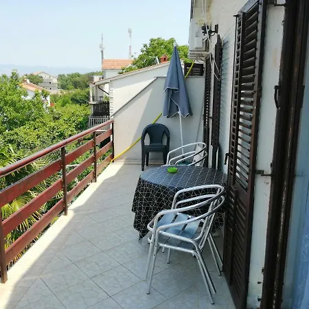 Apartment Ivo Njivice