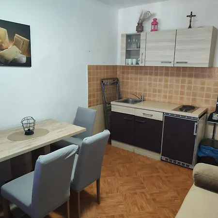 Apartman Ivo *